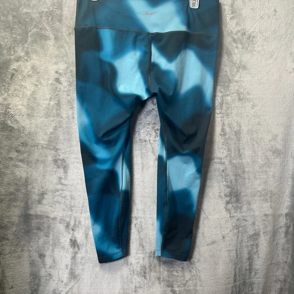 Nike Women's Blue Leggings - Picture 3 of 6